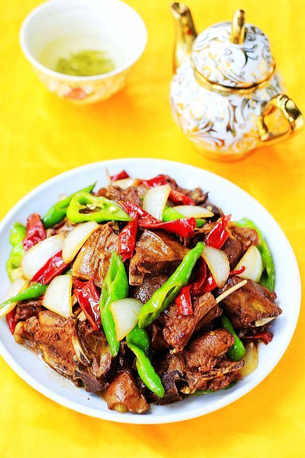 新疆大盤羊排的做法-家常味燒菜譜