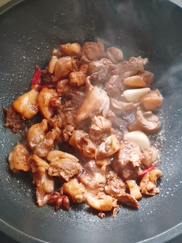 啤酒鴨的做法-咸鮮味燒菜譜