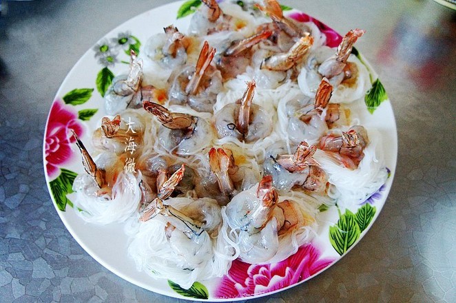 蒜蓉粉絲蒸大蝦的做法-咸鮮味蒸菜譜