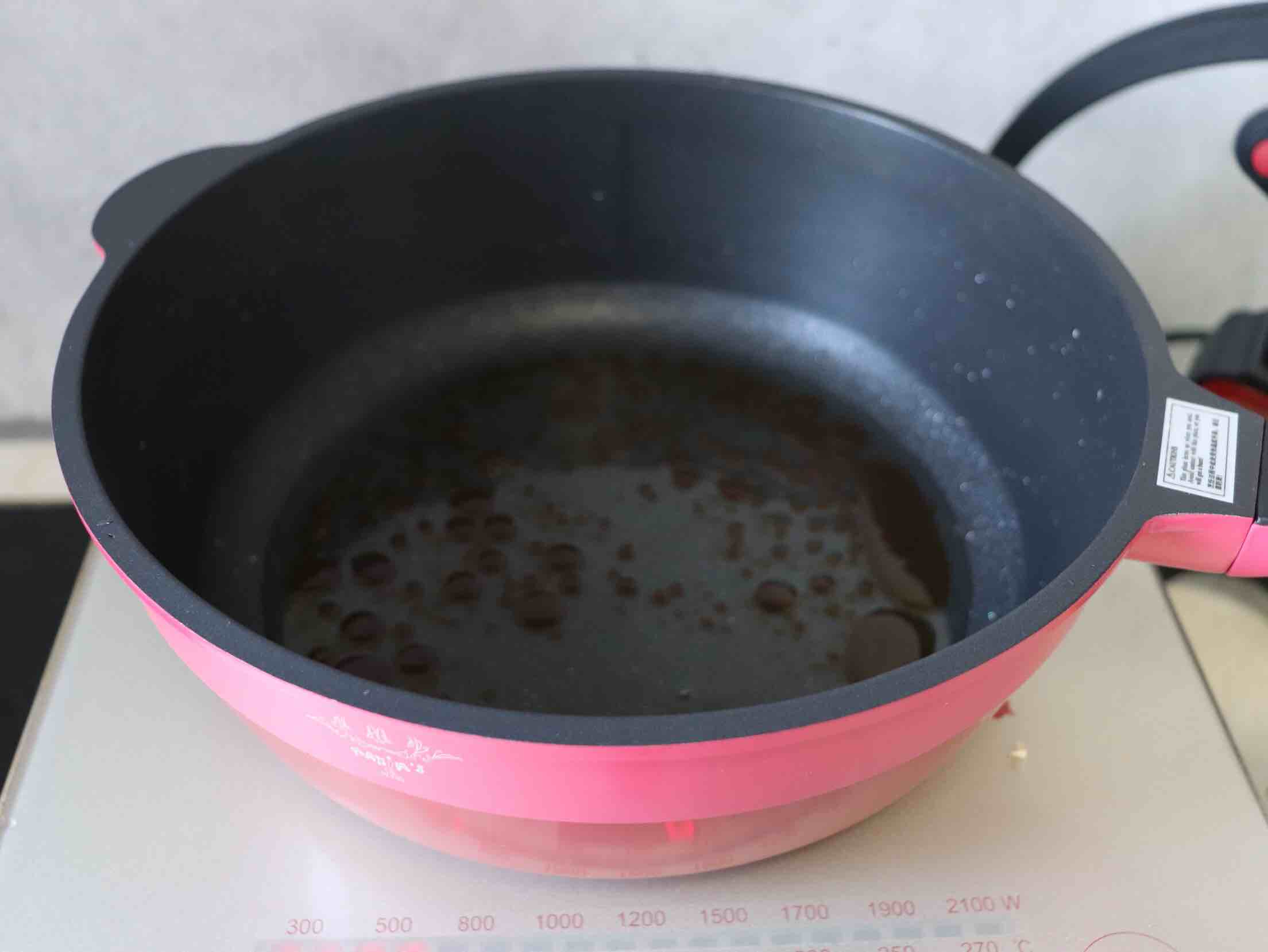 簡單易學的美味紅燒豬蹄的做法-家常味燒菜譜-易網健康養生網 簡單易學的美味紅燒豬蹄的做法-家常味燒菜譜