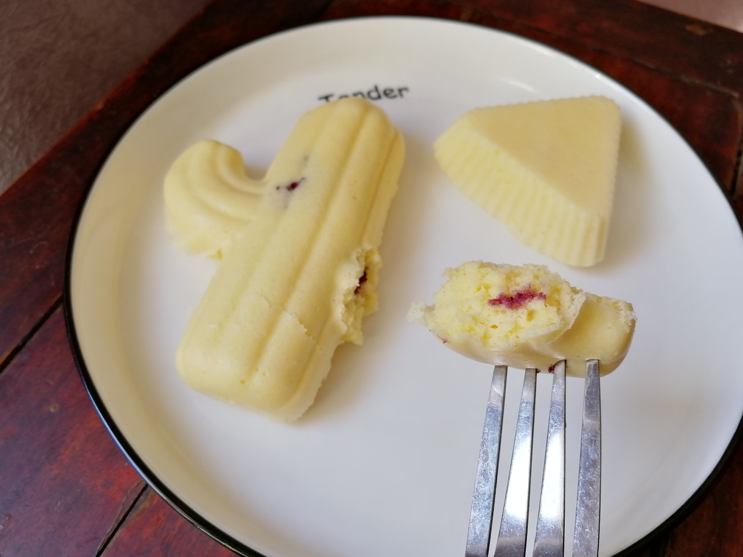 藍莓醬蒸糕的做法-酸甜味蒸菜譜-易網健康養生網 藍莓醬蒸糕的做法-酸甜味蒸菜譜