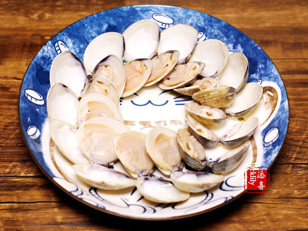 【添喜的廚房】蛤蜊蒸蛋的做法-咸鮮味蒸菜譜-易網健康養生網 【添喜的廚房】蛤蜊蒸蛋的做法-咸鮮味蒸菜譜