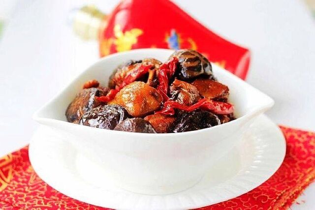 香菇燒紅嘴雁的做法-家常味燒菜譜-易網健康養生網 香菇燒紅嘴雁的做法-家常味燒菜譜