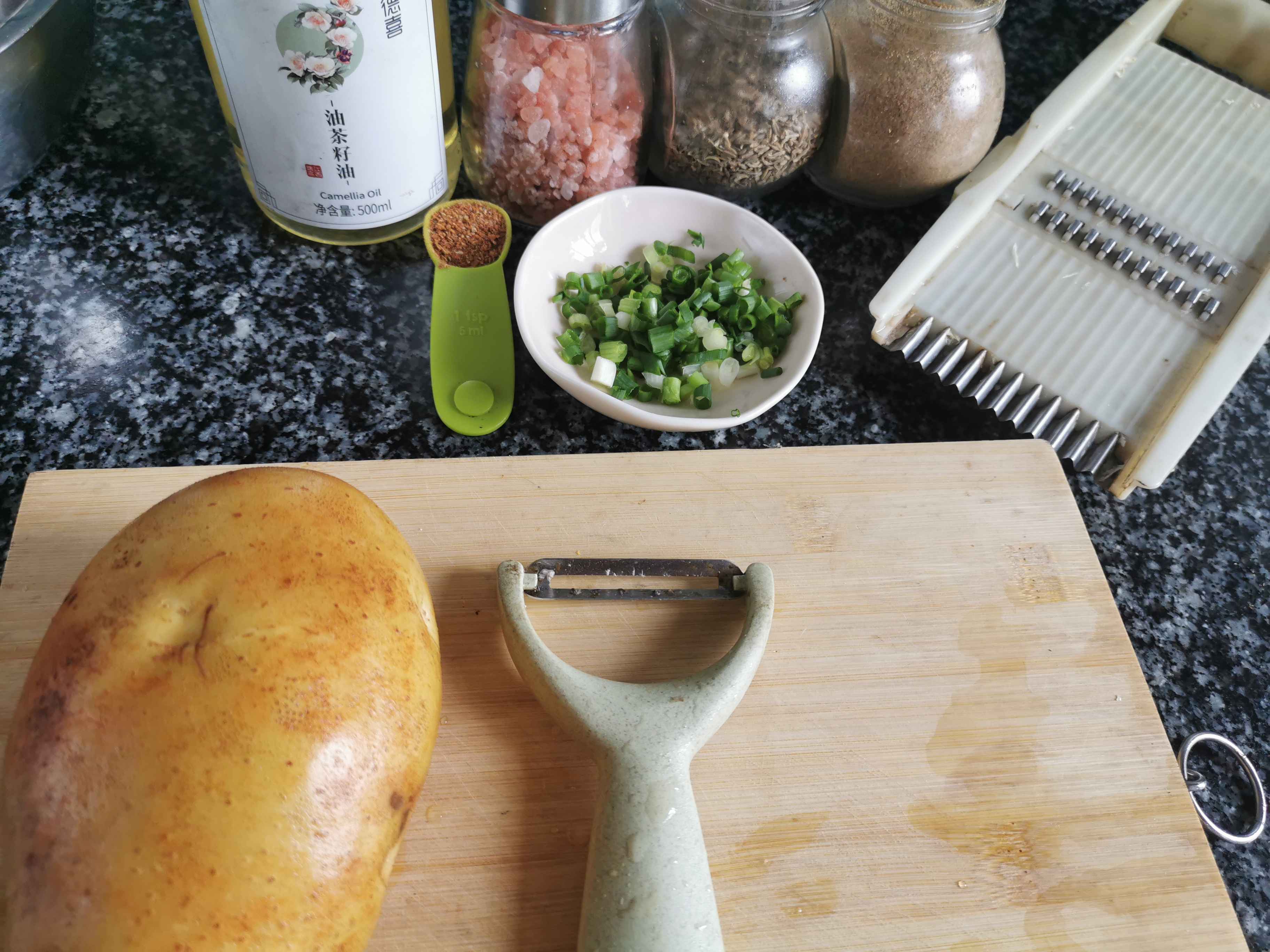 烤薯?xiàng)l的做法-家常味烤菜譜-易網(wǎng)<a href=http://www.jsjjzhkt.cn/ target=_blank class=infotextkey>健康養(yǎng)生</a>網(wǎng) 烤薯?xiàng)l的做法-家常味烤菜譜