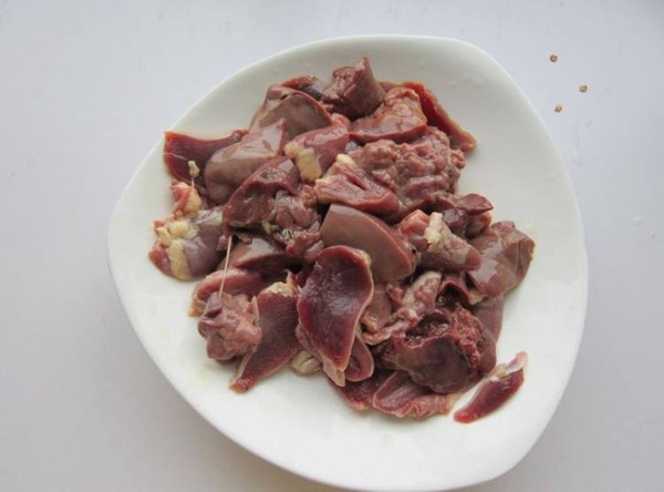 大盤雞雜的做法-香辣味炒菜譜