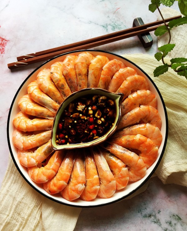 白灼蝦的做法-家常味蒸菜譜-易網健康養生網 白灼蝦的做法-家常味蒸菜譜