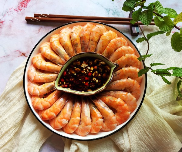 白灼蝦的做法-家常味蒸菜譜-易網健康養生網 白灼蝦的做法-家常味蒸菜譜