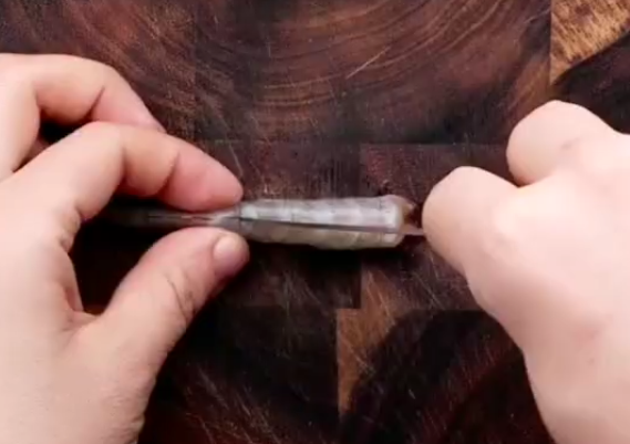 鴻運沖天蝦的做法-蒜香味蒸菜譜-易網<a href=http://www.jsjjzhkt.cn/ target=_blank class=infotextkey>健康養生</a>網 鴻運沖天蝦的做法-蒜香味蒸菜譜