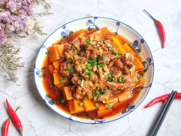 南瓜蒸雞腿的做法-家常味蒸菜譜-易網健康養生網 南瓜蒸雞腿的做法-家常味蒸菜譜