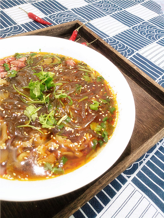 自制酸辣粉的做法-酸辣味煮菜譜-易網健康養生網 自制酸辣粉的做法-酸辣味煮菜譜