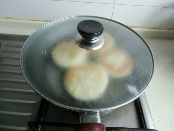 臘肉蘿卜餡餅的做法-家常味煎菜譜-易網健康養生網 臘肉蘿卜餡餅的做法-家常味煎菜譜