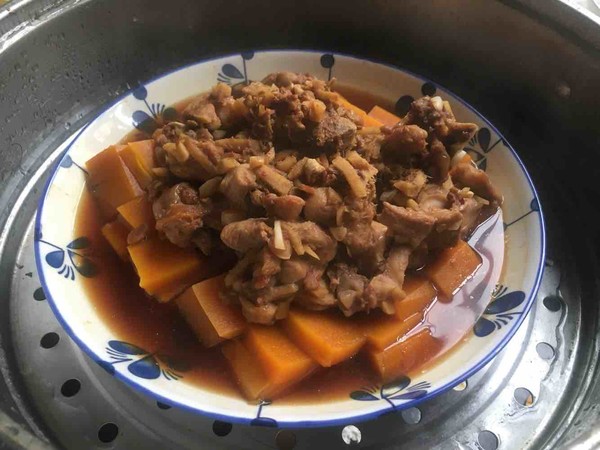 南瓜蒸雞腿的做法-家常味蒸菜譜-易網健康養生網 南瓜蒸雞腿的做法-家常味蒸菜譜
