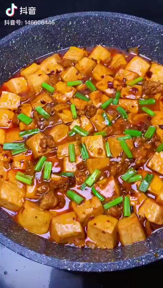 肉末燉豆腐的做法-家常味燉菜譜-易網健康養(yǎng)生網 肉末燉豆腐的做法-家常味燉菜譜