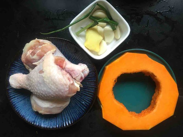 南瓜蒸雞腿的做法-家常味蒸菜譜-易網<a href=http://www.jsjjzhkt.cn/ target=_blank class=infotextkey>健康養生</a>網 南瓜蒸雞腿的做法-家常味蒸菜譜