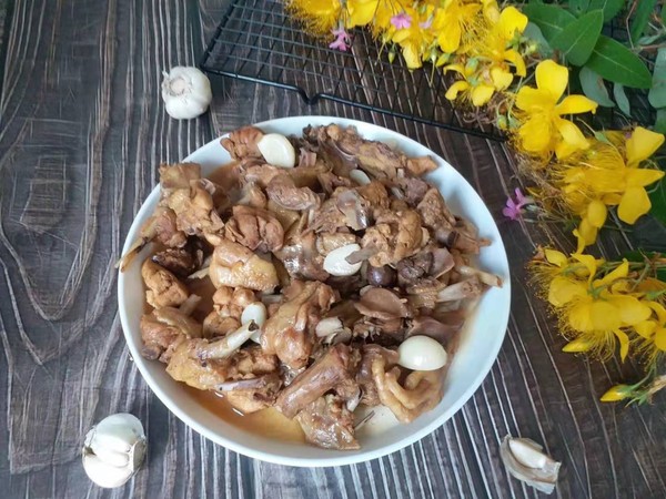 蒜香童子雞的做法-咸鮮味燒菜譜-易網健康養生網 蒜香童子雞的做法-咸鮮味燒菜譜