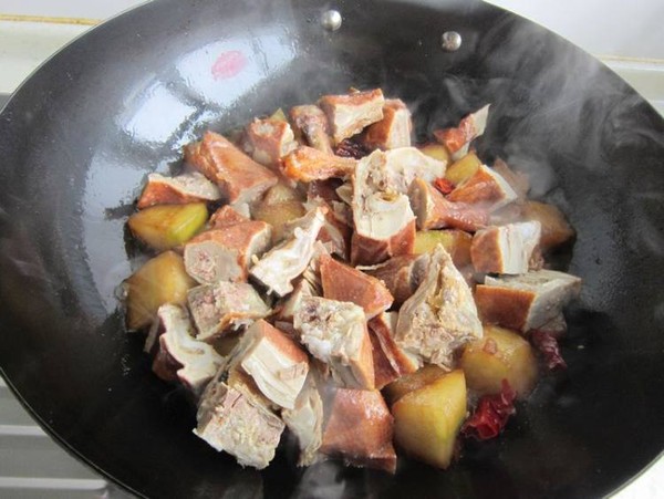 冬瓜燒鴨的做法-家常味燒菜譜-易網健康養生網 冬瓜燒鴨的做法-家常味燒菜譜