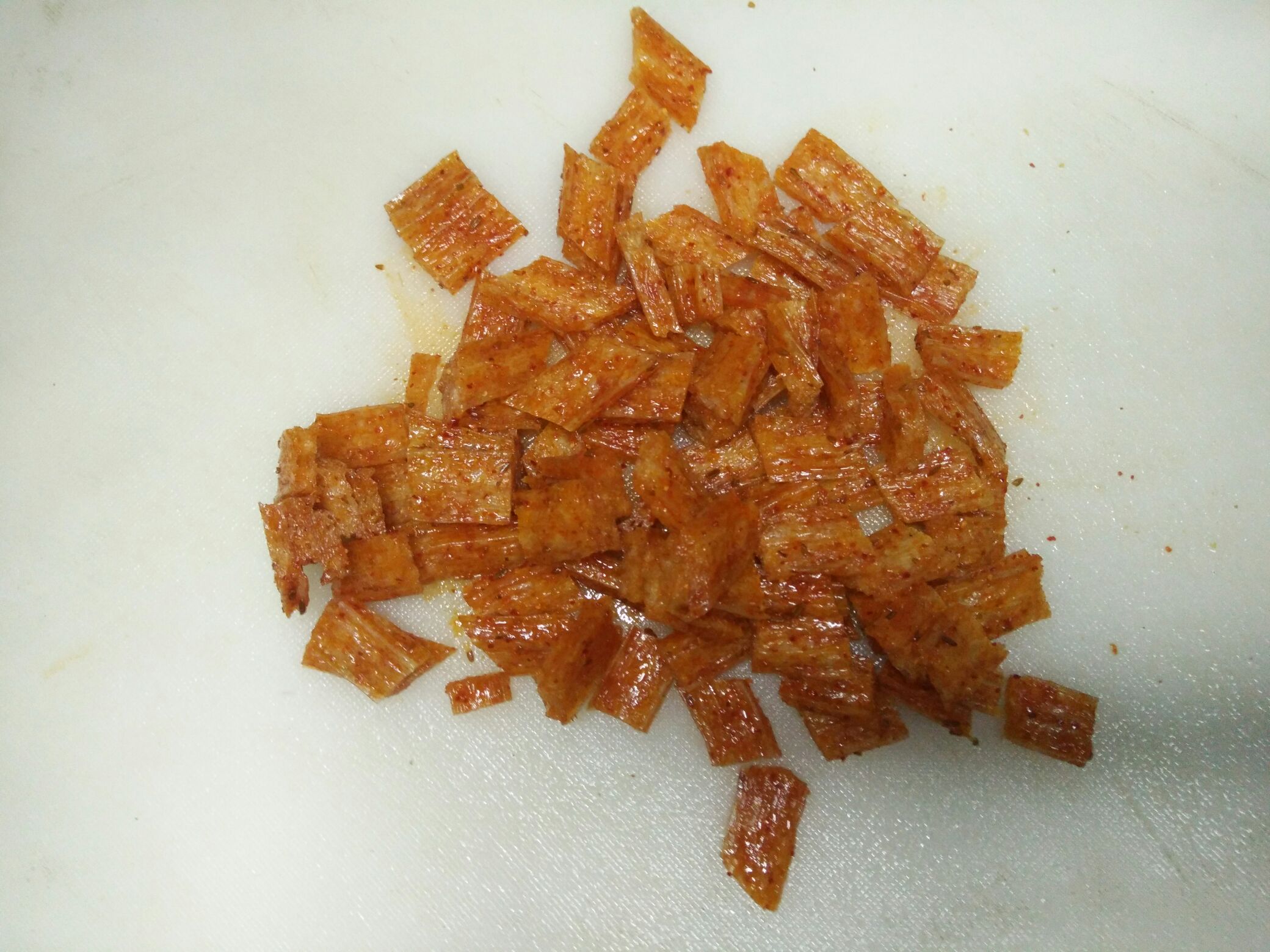 辣條拌黃瓜的做法-麻辣味拌菜譜