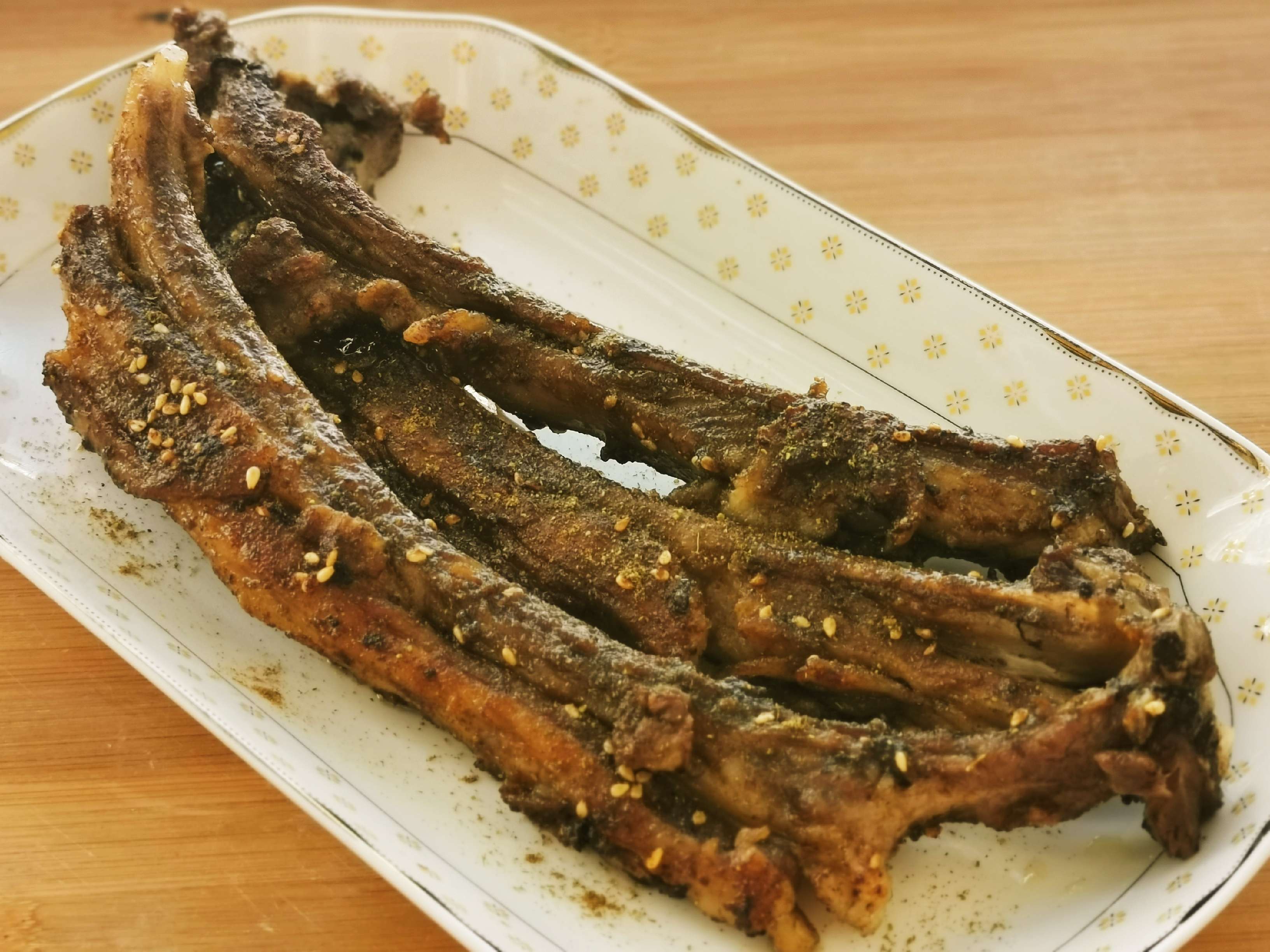 香煎羊排的做法-其它口味煎菜譜-易網(wǎng)健康養(yǎng)生網(wǎng) 香煎羊排的做法-其它口味煎菜譜