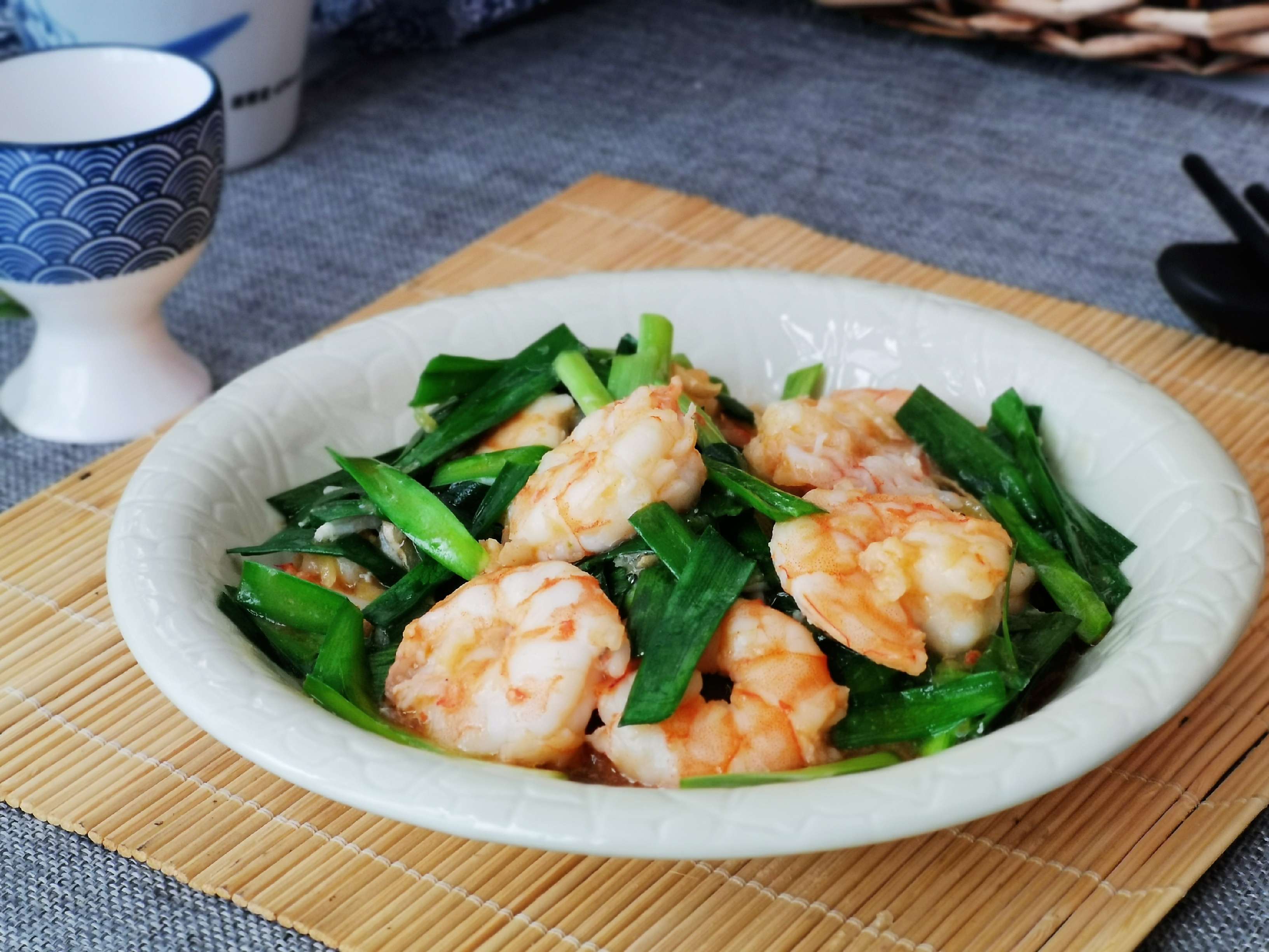 韭菜炒蝦仁的做法-咸鮮味炒菜譜-易網健康養生網 韭菜炒蝦仁的做法-咸鮮味炒菜譜