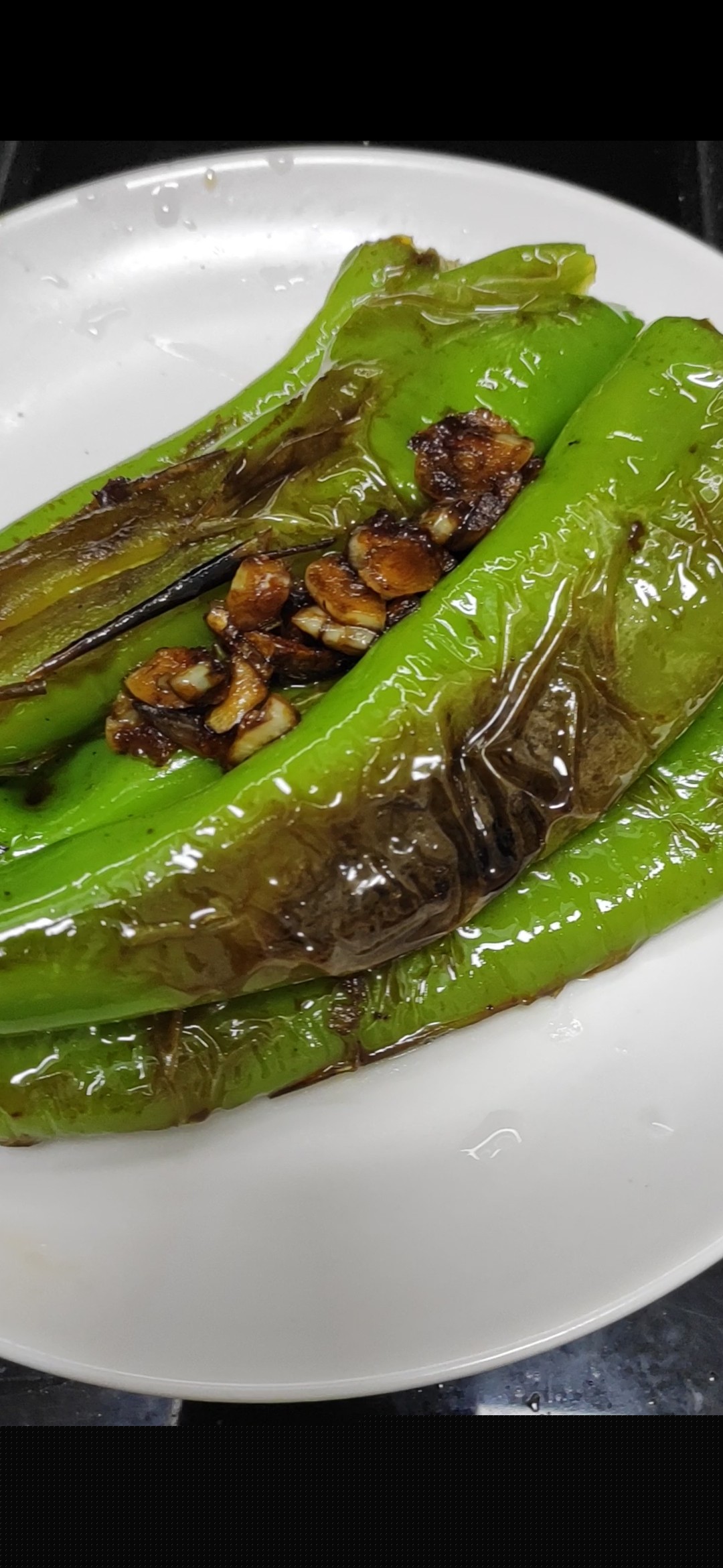 下飯菜虎皮青椒的做法-家常味炒菜譜-易網健康養生網 下飯菜虎皮青椒的做法-家常味炒菜譜