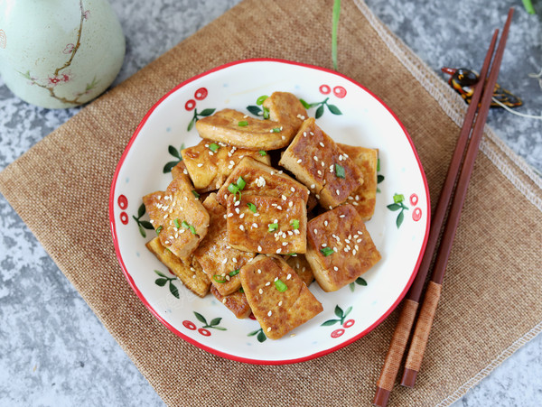 照燒豆腐的做法-家常味燒菜譜-易網(wǎng)健康養(yǎng)生網(wǎng) 照燒豆腐的做法-家常味燒菜譜