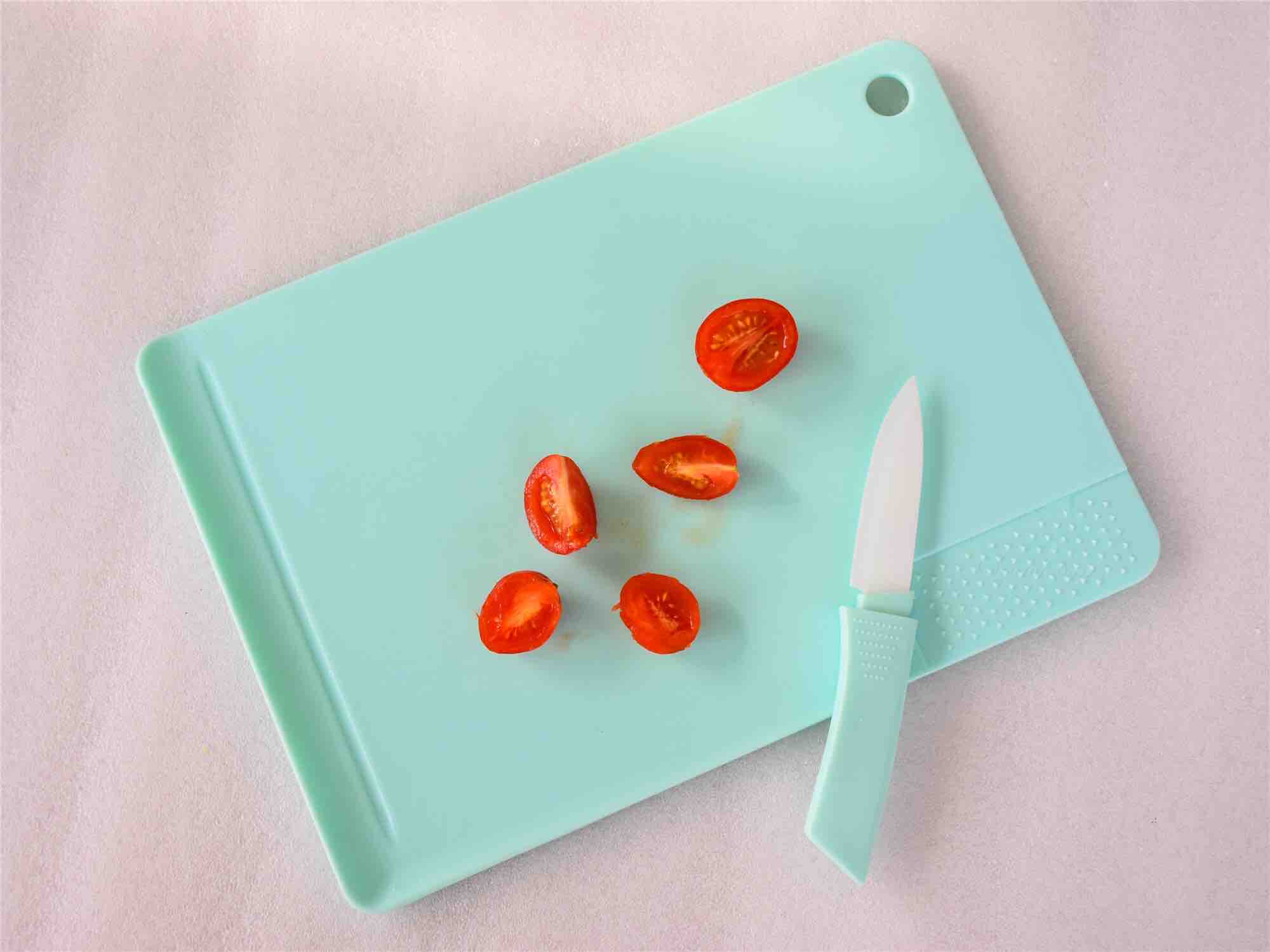 橙香雞胸肉的做法-黑椒味煎菜譜-易網健康養生網 橙香雞胸肉的做法-黑椒味煎菜譜