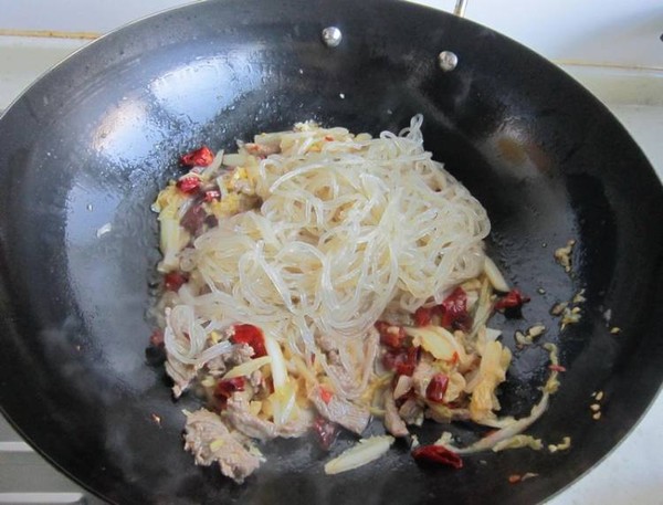 酸菜粉條羊肉的做法-家常味炒菜譜