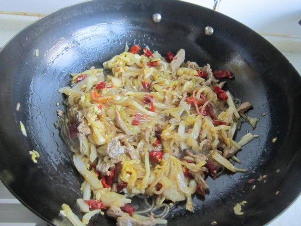 酸菜粉條羊肉的做法-家常味炒菜譜