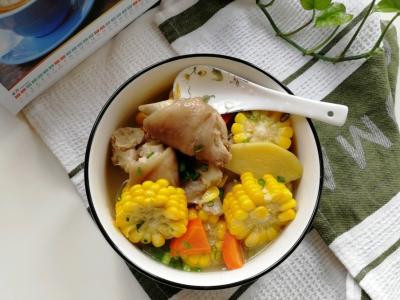 豬腳玉米湯的做法-咸鮮味燉菜譜