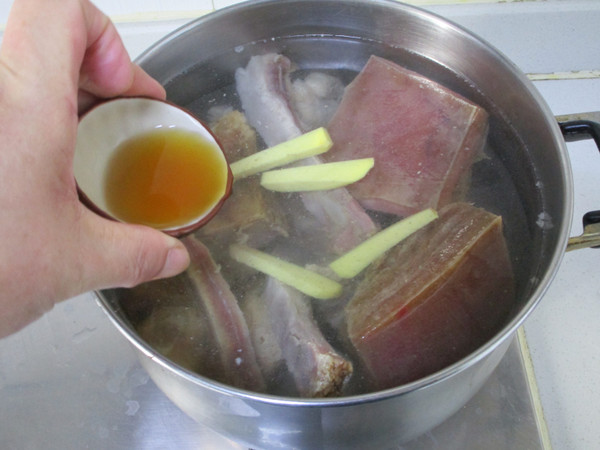 腌篤鮮的做法-咸鮮味燒菜譜-易網(wǎng)健康養(yǎng)生網(wǎng) 腌篤鮮的做法-咸鮮味燒菜譜