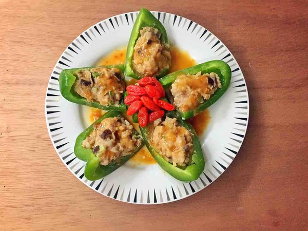 青椒釀肉的做法-咸鮮味煎菜譜-易網(wǎng)健康養(yǎng)生網(wǎng) 青椒釀肉的做法-咸鮮味煎菜譜