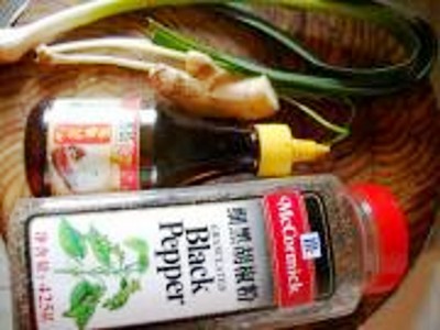 砂鍋魚頭煲的做法-咸鮮味煮菜譜