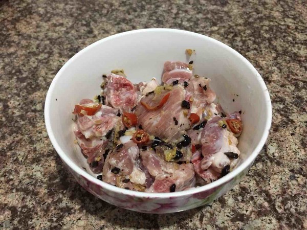 排骨蒸豆腐的做法-咸鮮味蒸菜譜