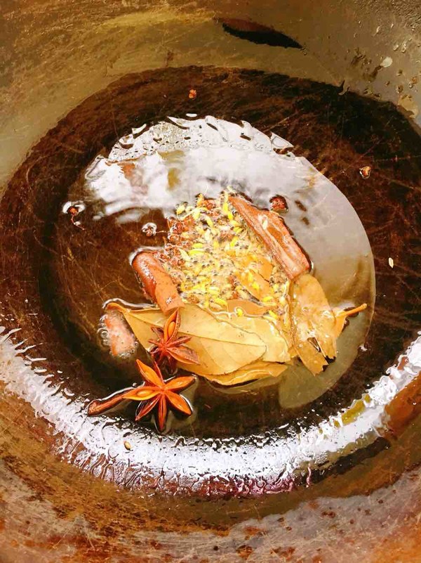 春筍奔跑雞的做法-咸鮮味燉菜譜-易網(wǎng)健康養(yǎng)生網(wǎng) 春筍奔跑雞的做法-咸鮮味燉菜譜