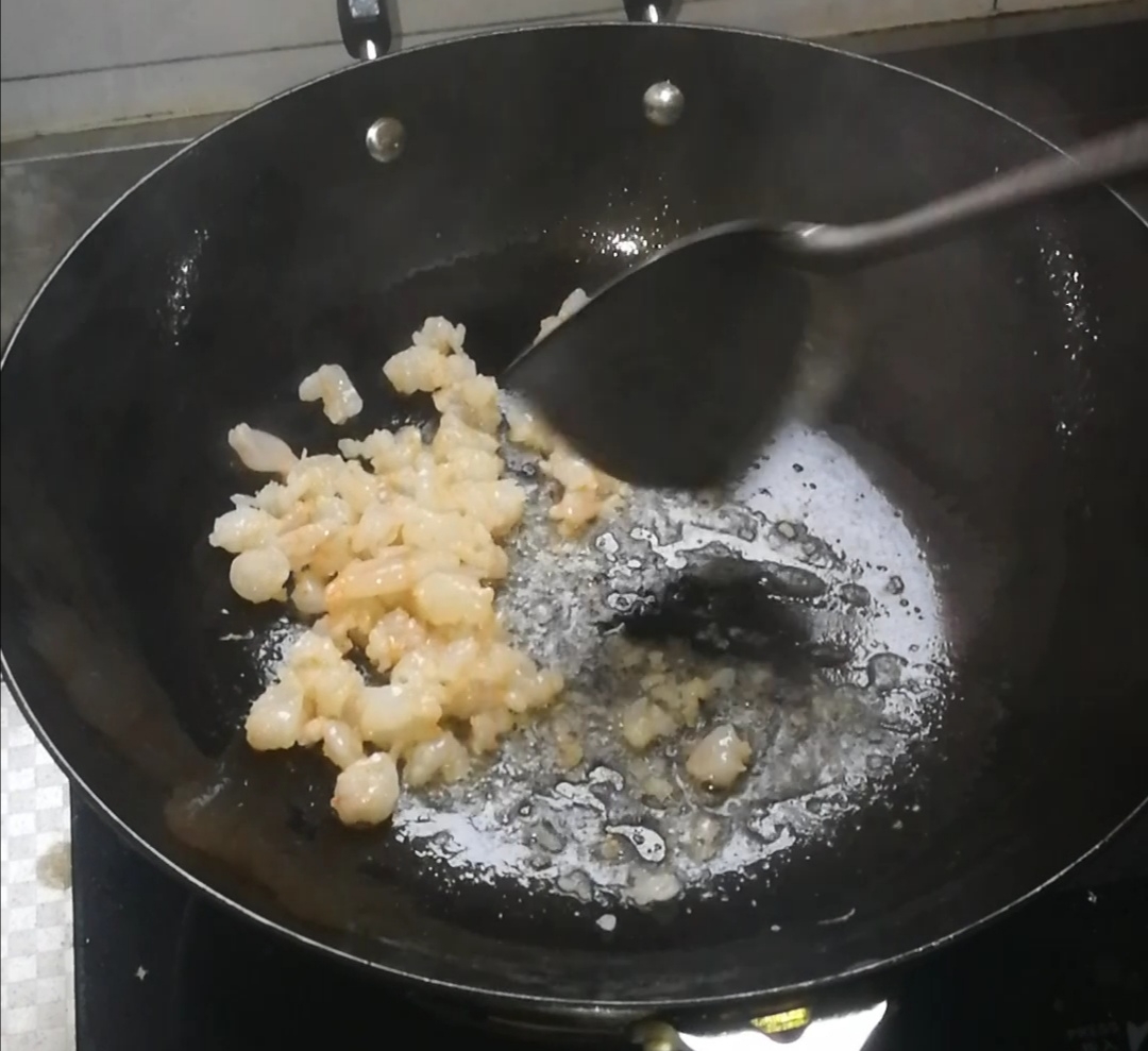 滑蛋蝦仁的做法-咸鮮味炒菜譜