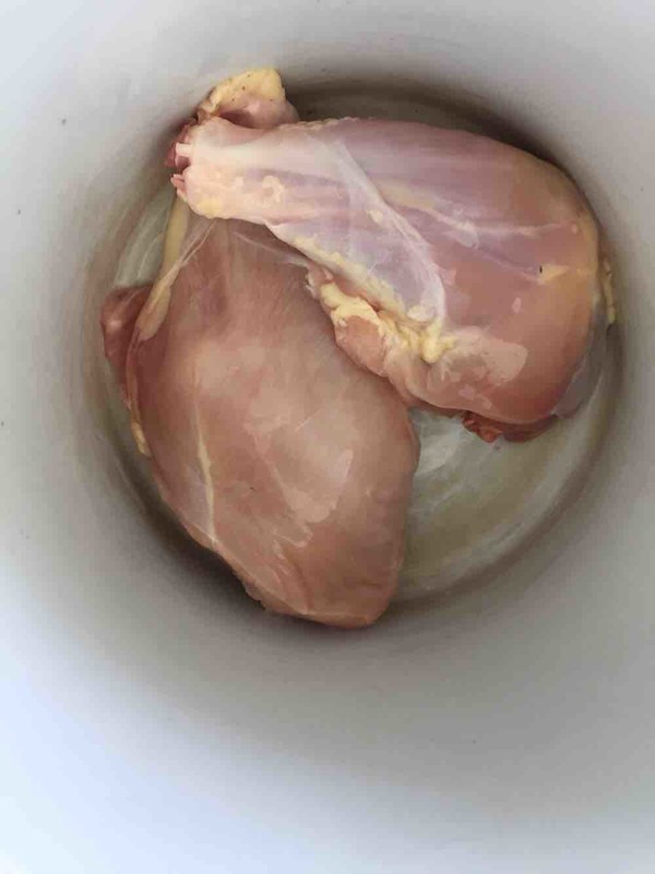 當歸黨參紅棗雞湯的做法-家常味燉菜譜