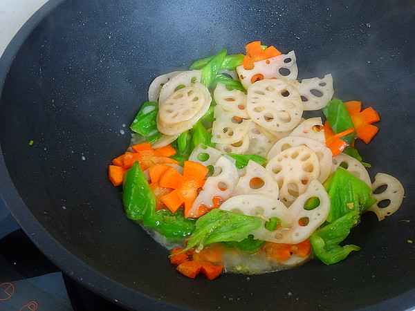 小炒蓮藕的做法-咸鮮味炒菜譜