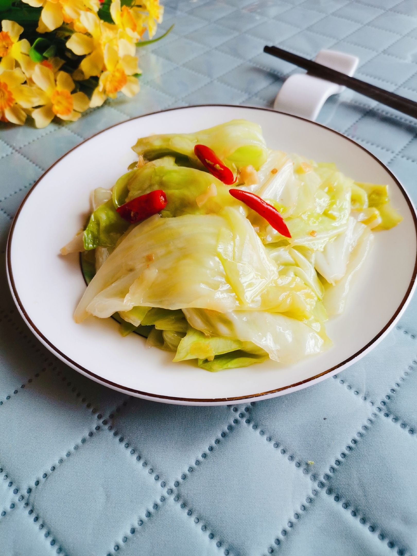 手撕包菜的做法-甜味炒菜譜-易網健康養生網 手撕包菜的做法-甜味炒菜譜