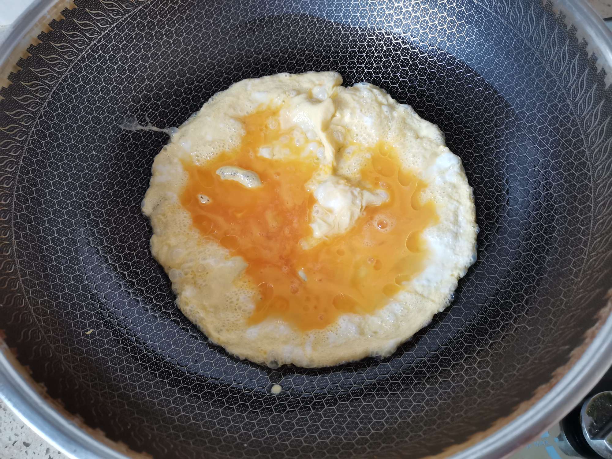 蒜苗紅腸炒雞蛋的做法-咸鮮味炒菜譜-易網(wǎng)健康養(yǎng)生網(wǎng) 蒜苗紅腸炒雞蛋的做法-咸鮮味炒菜譜