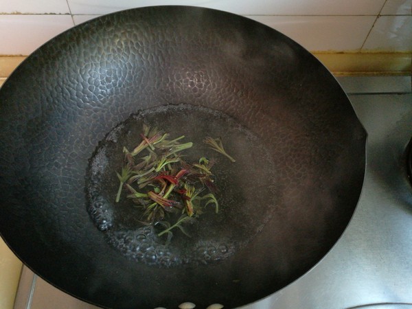 香椿魚雞蛋餅的做法-家常味煎菜譜-易網健康養生網 香椿魚雞蛋餅的做法-家常味煎菜譜