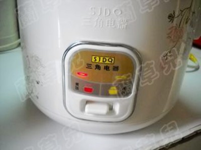 臘味地三鮮燜飯的做法-咸鮮味燜菜譜-易網(wǎng)健康養(yǎng)生網(wǎng) 臘味地三鮮燜飯的做法-咸鮮味燜菜譜