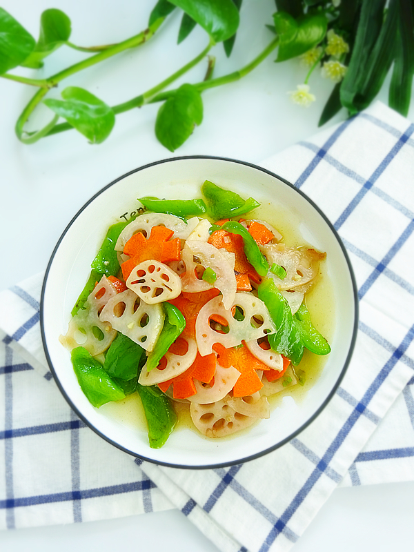 小炒蓮藕的做法-咸鮮味炒菜譜