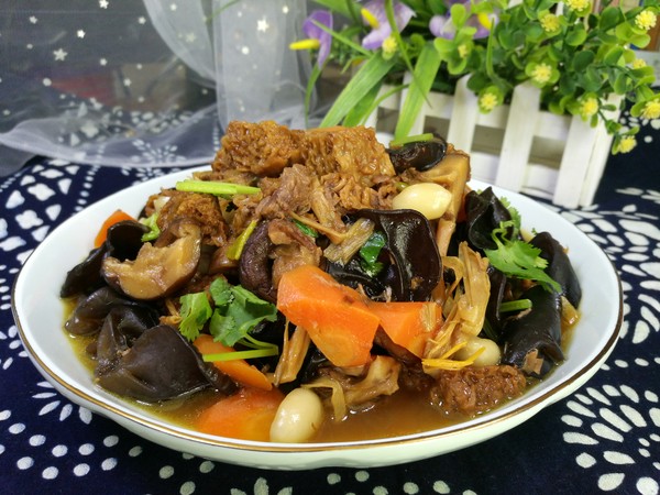 烤麩燴菜的做法-家常味燴菜譜-易網(wǎng)健康養(yǎng)生網(wǎng) 烤麩燴菜的做法-家常味燴菜譜