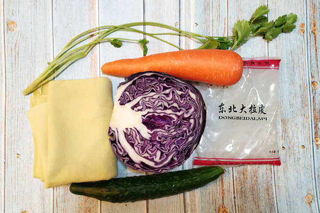 五彩繽紛涼拌菜的做法-香辣味拌菜譜