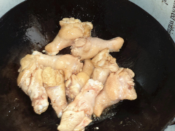 椒油醬香雞翅根的做法-醬香味燒菜譜