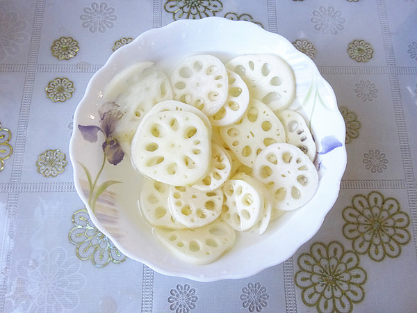 小炒蓮藕的做法-咸鮮味炒菜譜