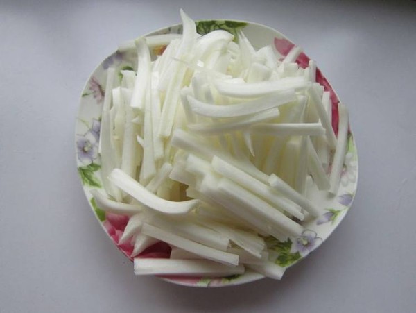 黑木耳炒大白菜梗的做法-家常味炒菜譜