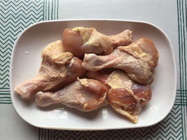 家常大盤雞的做法-香辣味煮菜譜-易網(wǎng)<a href=http://www.jsjjzhkt.cn/ target=_blank class=infotextkey>健康養(yǎng)生</a>網(wǎng) 家常大盤雞的做法-香辣味煮菜譜