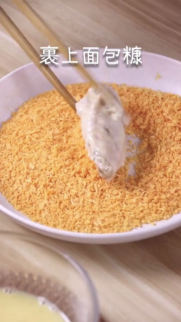 炸雞翅的做法-咸鮮味炸菜譜-易網健康養生網 炸雞翅的做法-咸鮮味炸菜譜