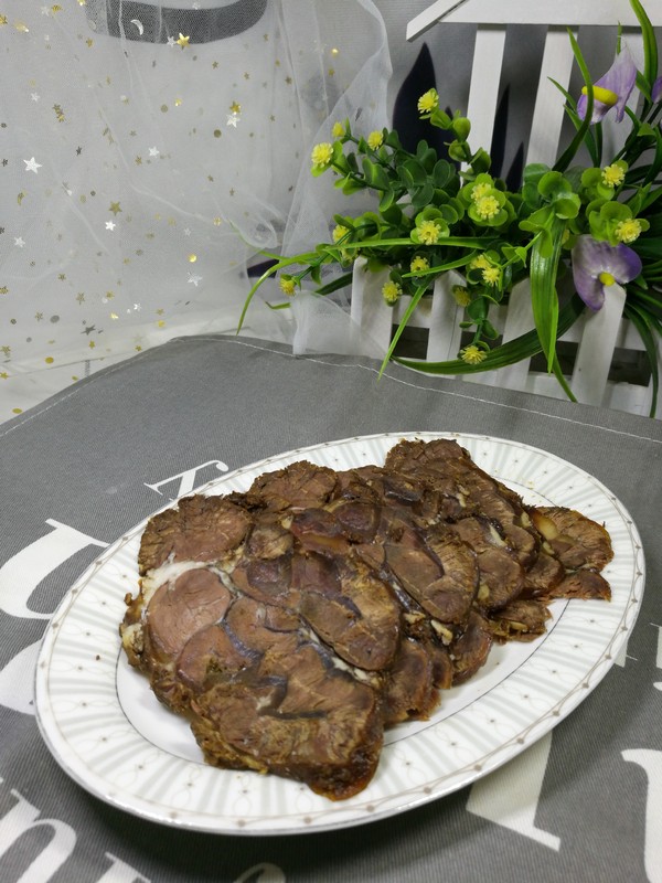 醬牛肉的做法-家常味醬菜譜-易網(wǎng)健康養(yǎng)生網(wǎng) 醬牛肉的做法-家常味醬菜譜